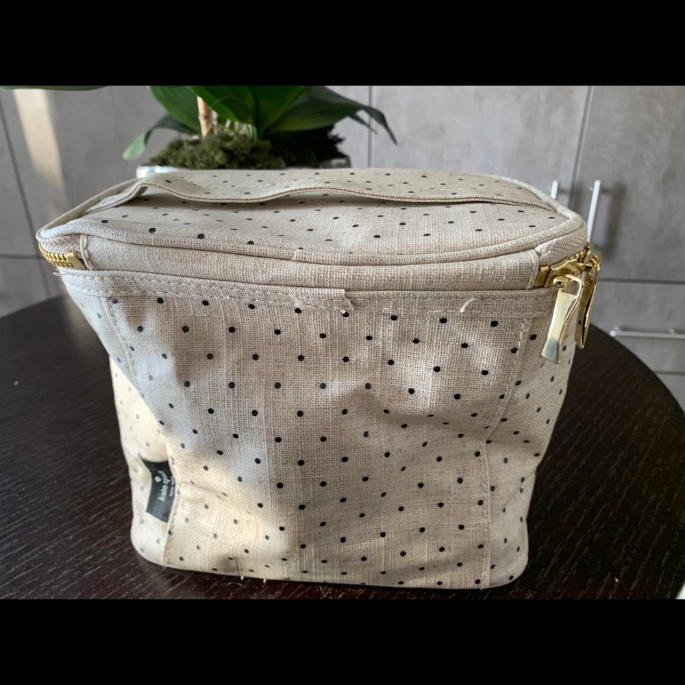 Kate Spade ♠️ lunch bag - Picture 2 of 3